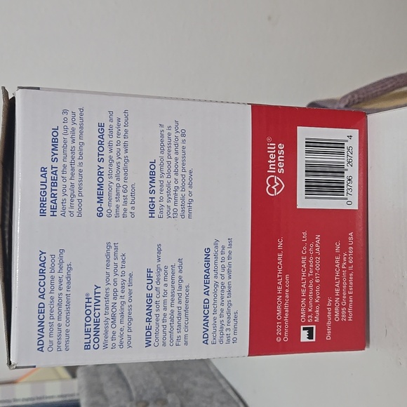 Omron 5 Series Wireless Upper Arm Blood Pressure Monitor - BP7250 - Picture 2 of 6